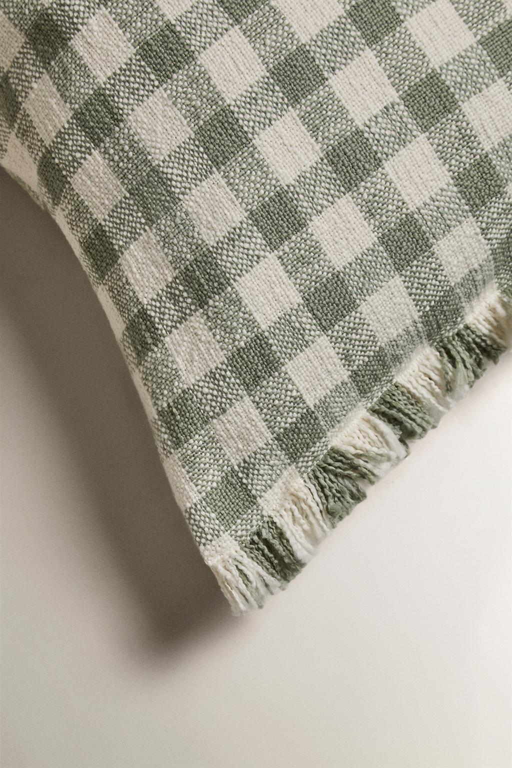 Покрывало со шнуровкой