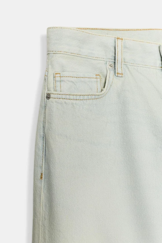 ДЖИНСЫ -FIT С НИЗКОЙ ПОСАДКОЙ И РАЗРЫВАМИ — коллекция Zara «ZW»