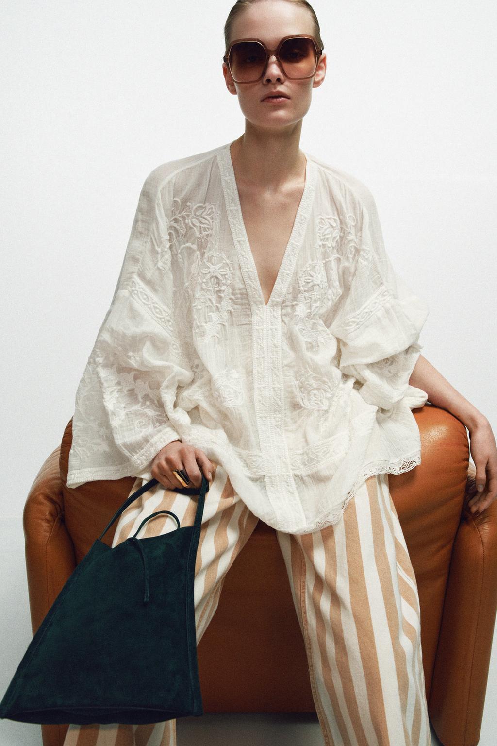 МИНИ-ПЛОСКАЯ КОЖАНАЯ СУМКА С БАНТОМ