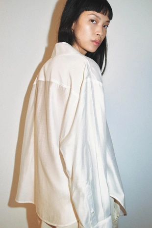 Атласная рубашка оверсайз- Заказать в России