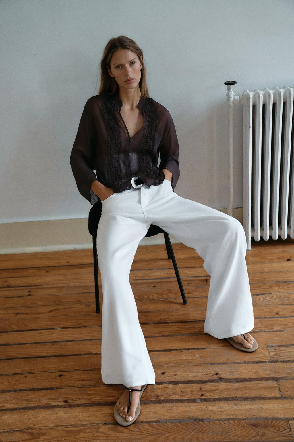 БЛУЗА С ВОЛАНАМИ