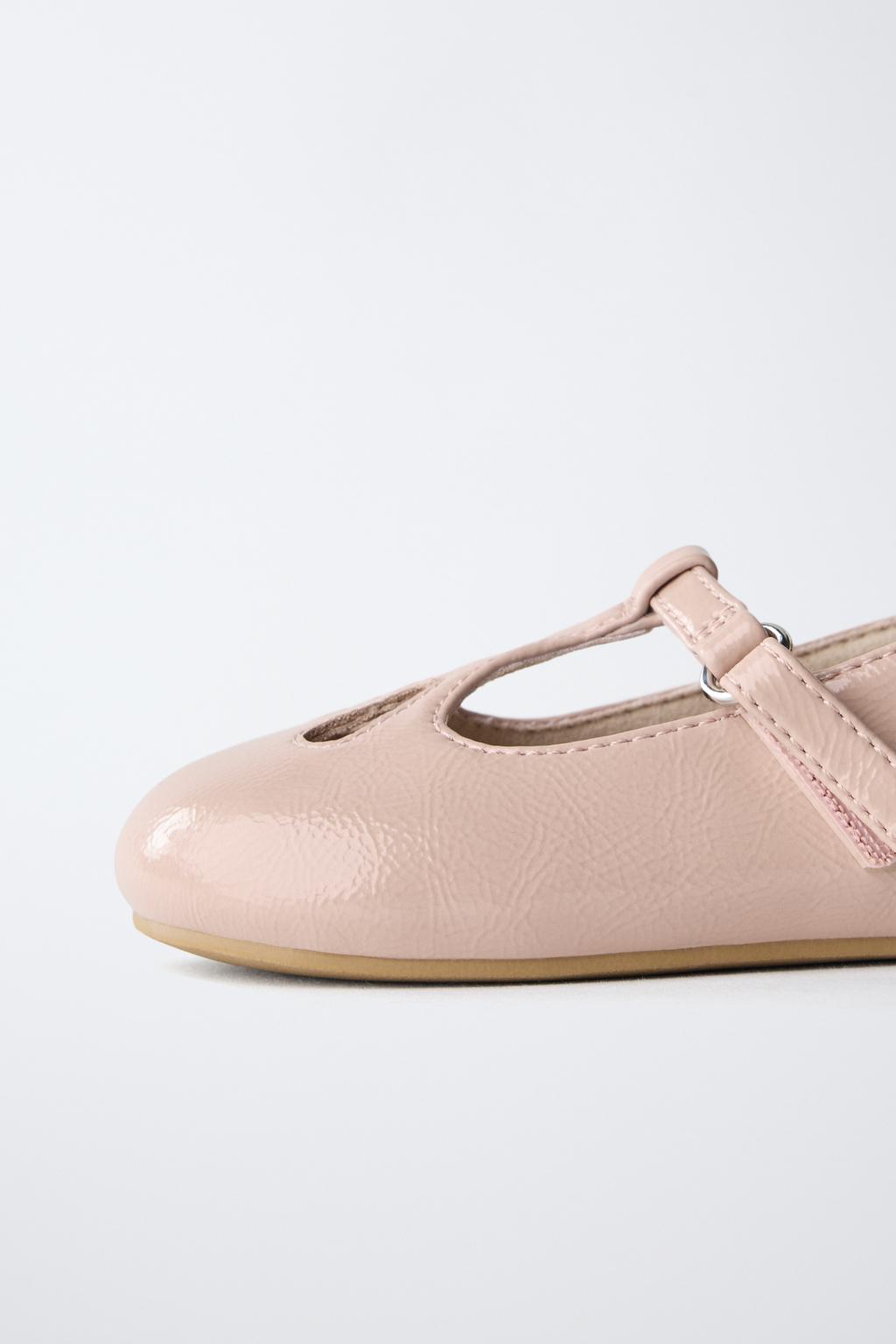Туфли-балетки с застежкой на липучке t-bar