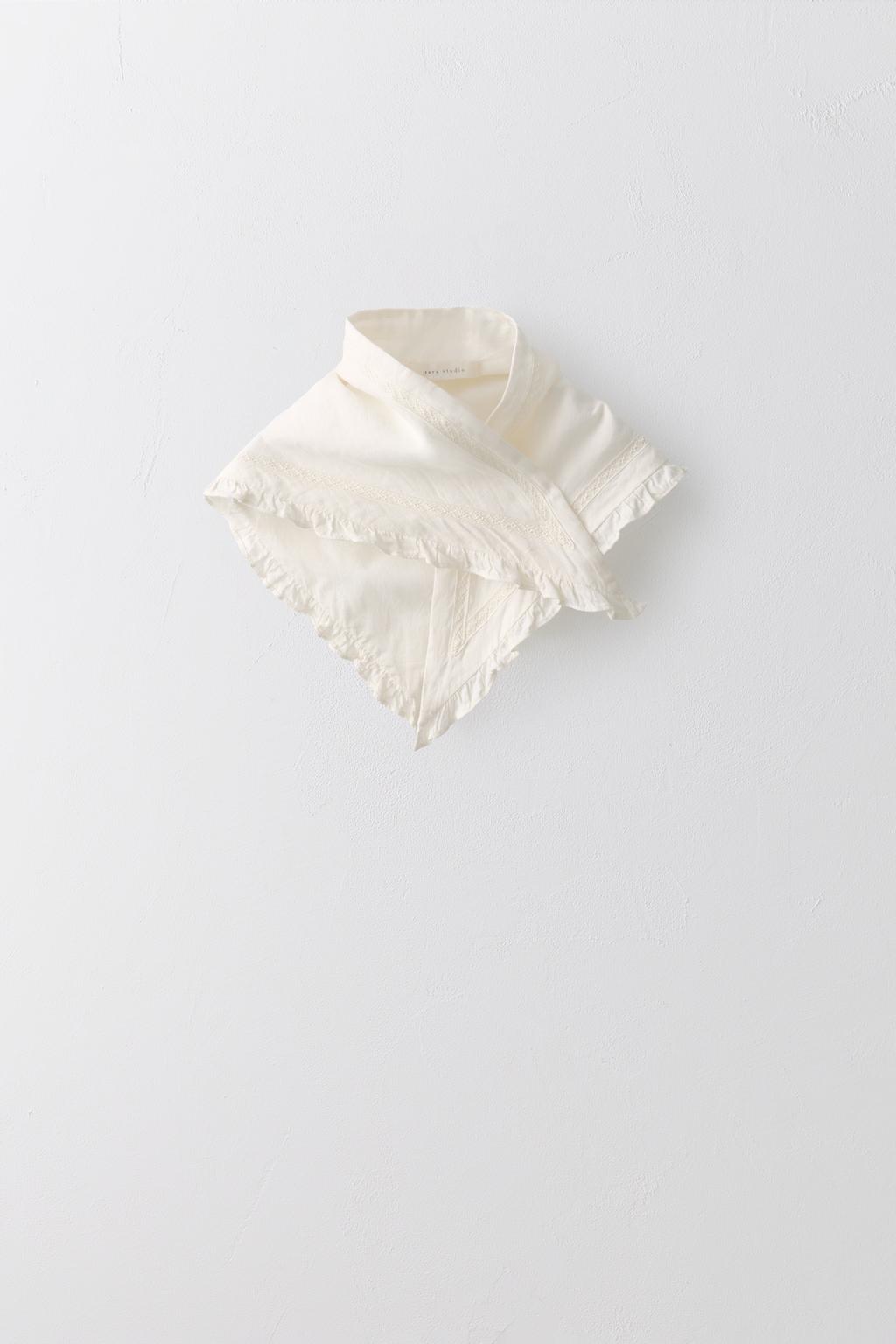 Шарф из льна и хлопка с кружевными оборками (Лимитированная коллекция)