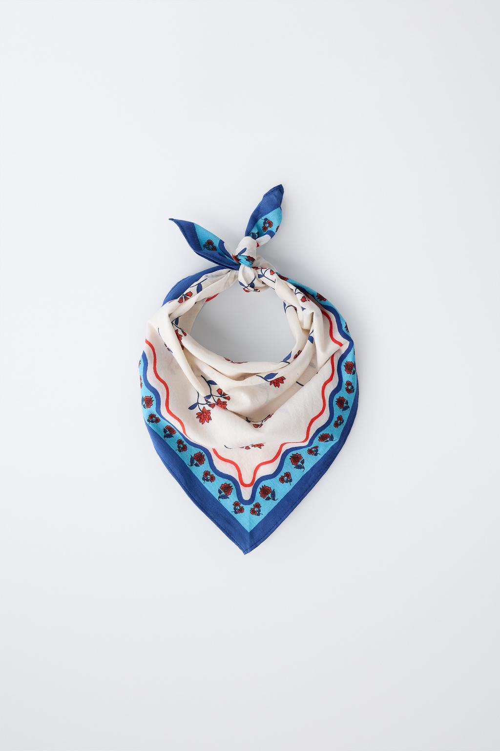 БАНДАНА С ЦВЕТОЧНЫМ ПРИНТОМ