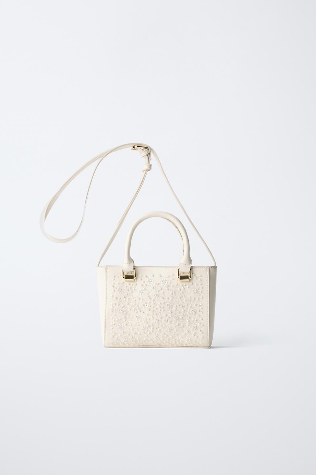 СУМКА С ПЛЕЧЕВЫМ РЕМНЕМ И ЖЕМЧУЖНЫМИ ДЕТАЛЯМИ