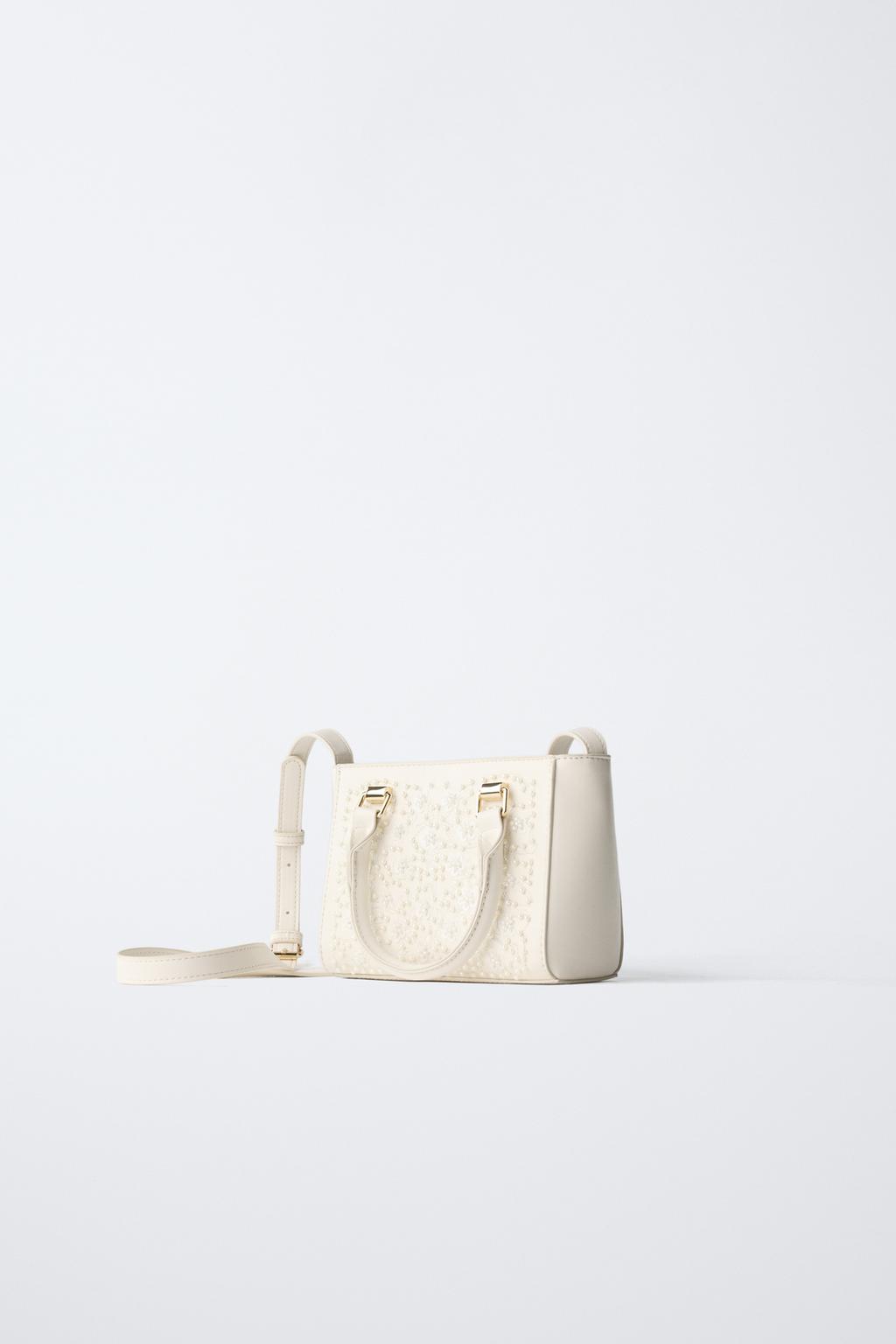 СУМКА С ПЛЕЧЕВЫМ РЕМНЕМ И ЖЕМЧУЖНЫМИ ДЕТАЛЯМИ