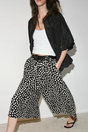 Брюки-кюлоты в горошек с поясом- Заказать в России