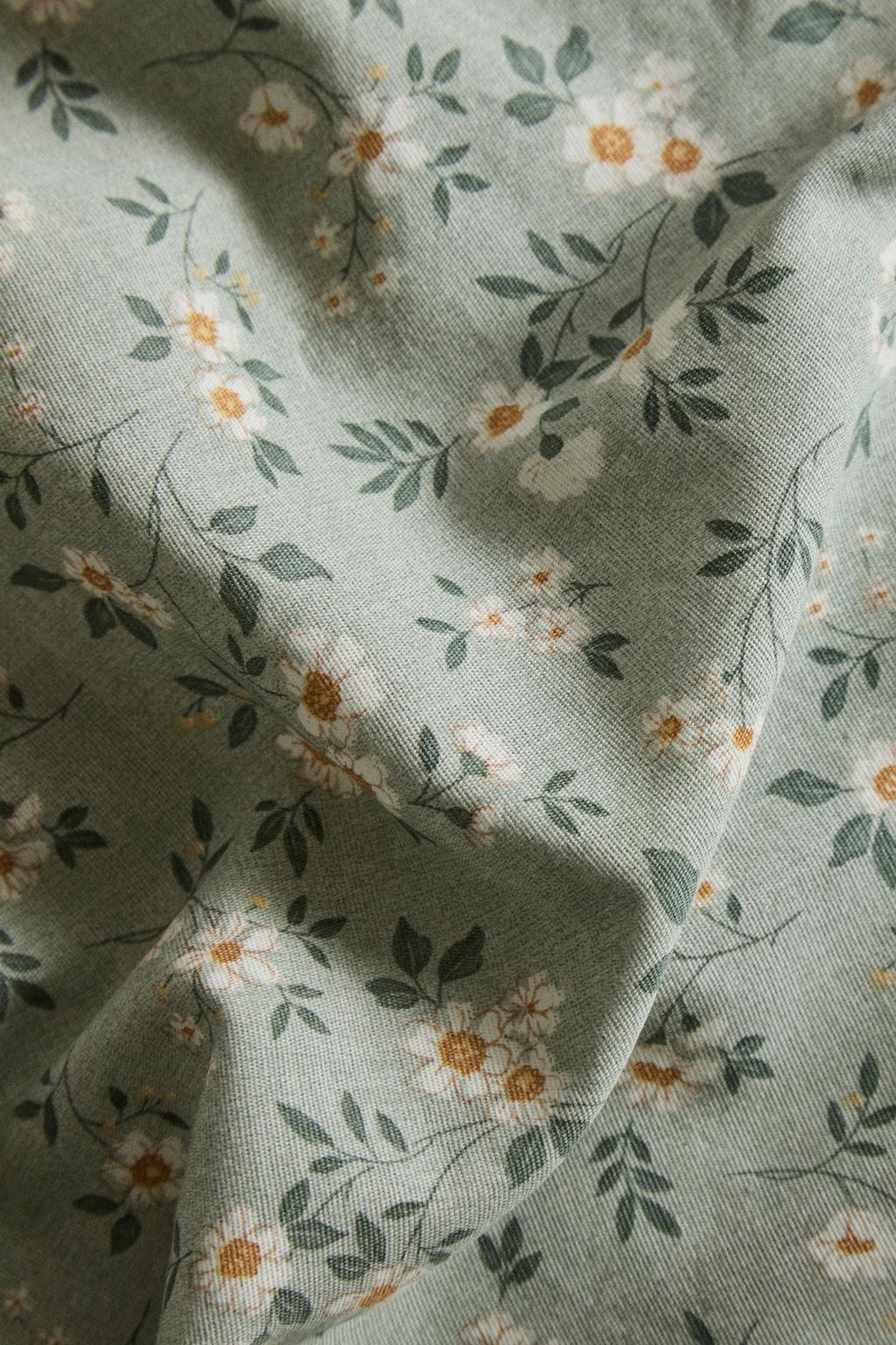 Набор салфеток с цветами на краю и кружевным краем (набор из 2 шт.)