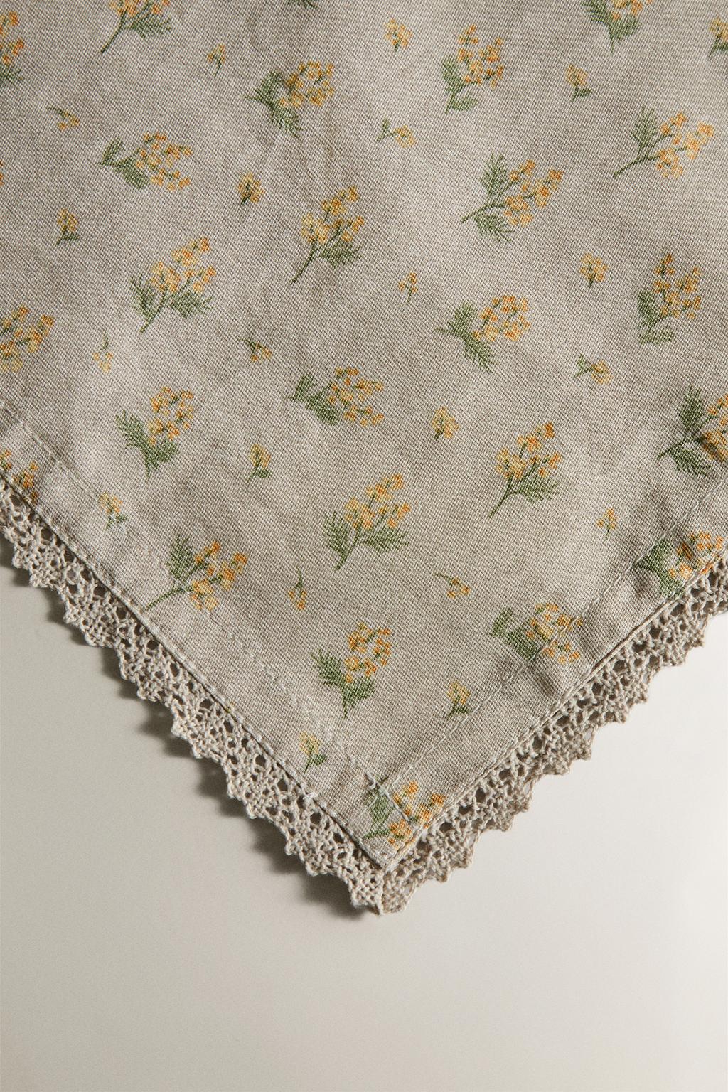 Дорожка для стола wildflower с кружевными оборками