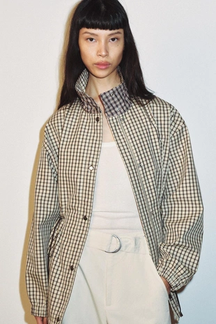 Куртка в клетку с высоким воротником- Заказать в России