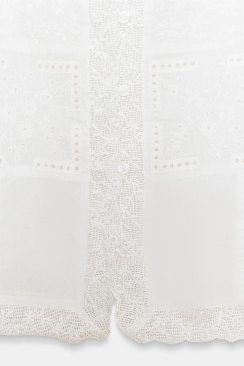 ТОП С ВЫШИВКОЙ НА БРЕТЕЛЯХ