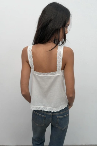 Топ с вышивкой на бретелях- Заказать в России