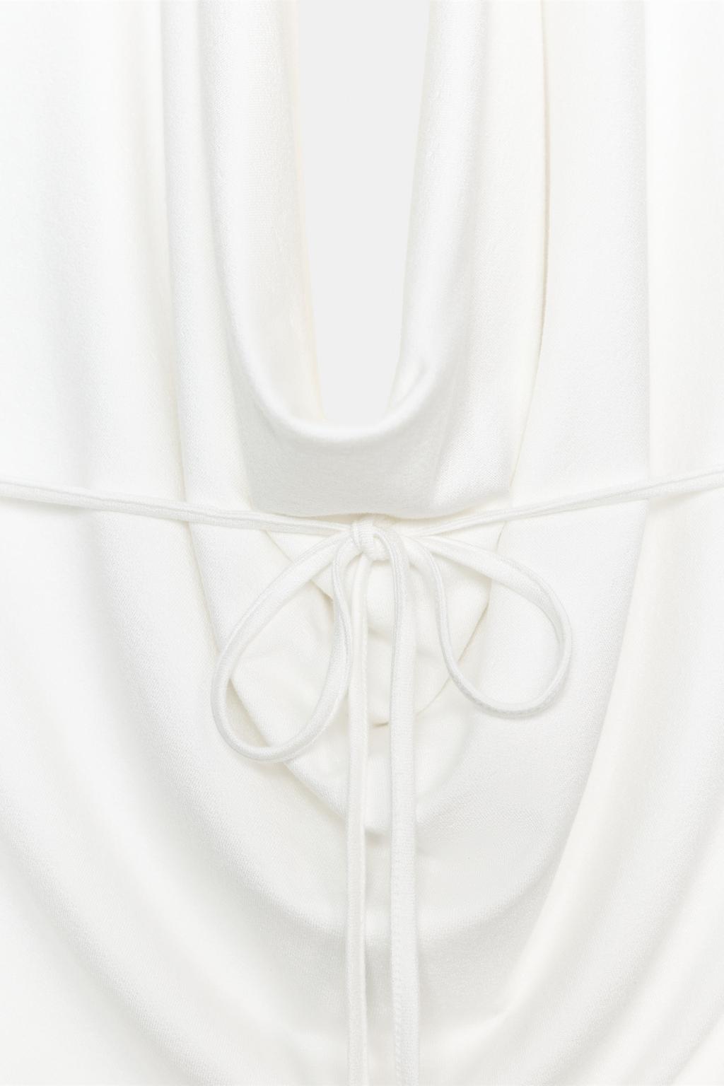 ДРАПИРОВАННЫЙ ТОП С ГОРЛОВИНОЙ ХАЛТЕР