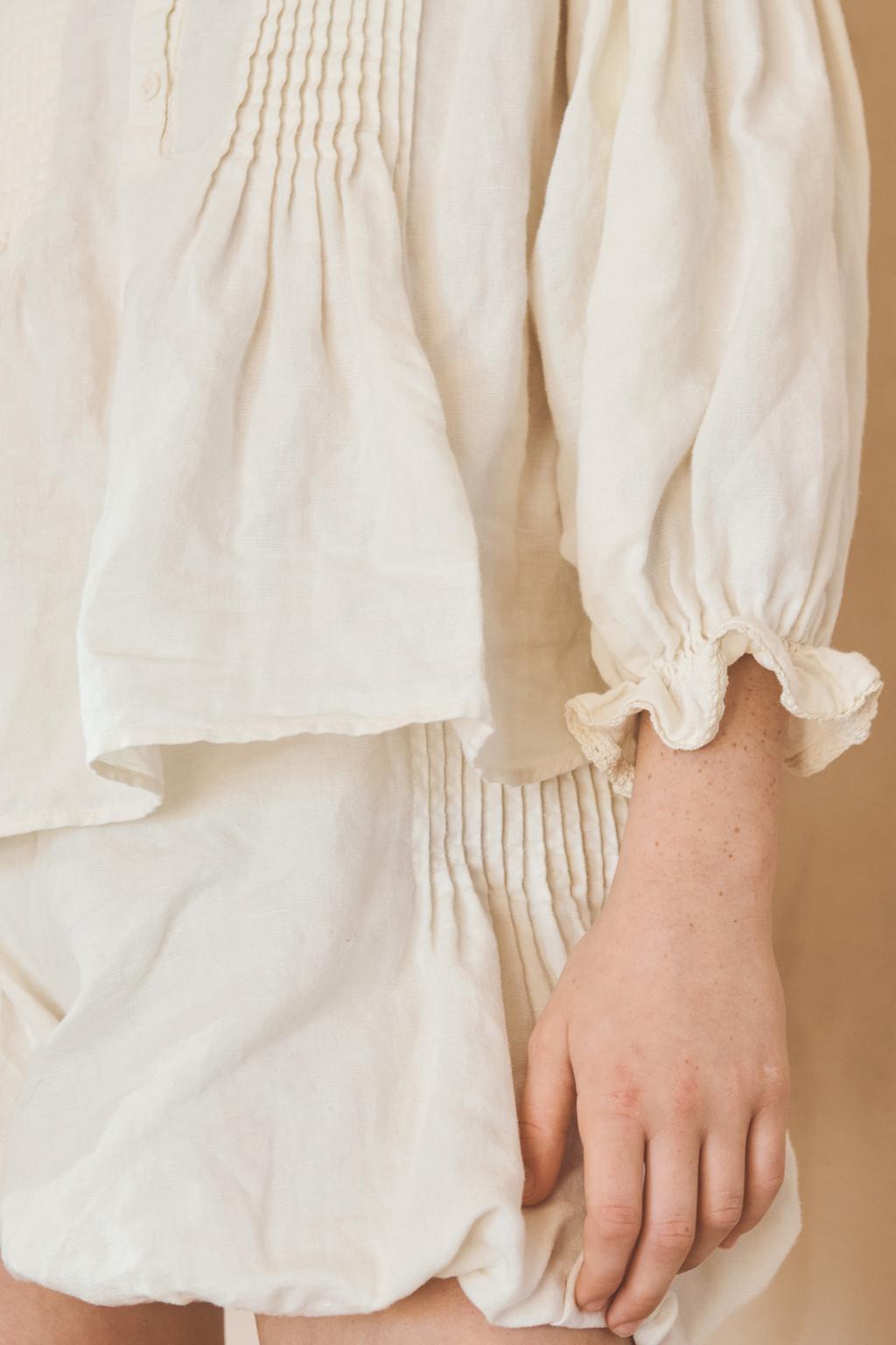 Блуза из льна и хлопка с кружевными складками ограниченной серии (6-10 лет)