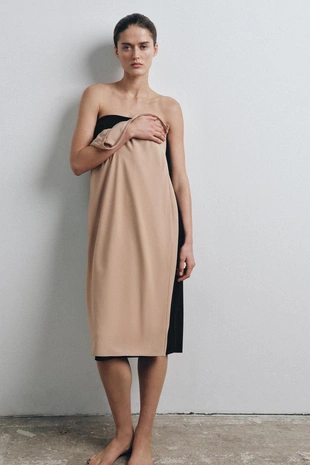 Платье-бандо на подкладке