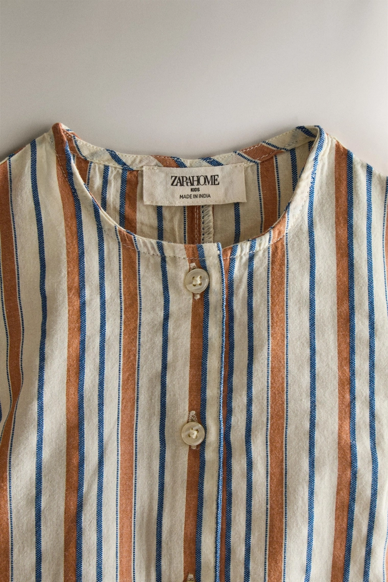 Полосатый комбинезон для младенцев