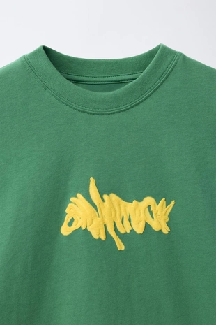 Футболка с принтом граффити- Заказать в России