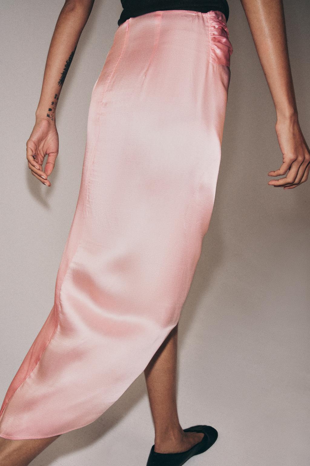 АТЛАСНАЯ ЮБКА СО СБОРКАМИ ZW