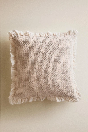 Детский чехол для подушки с рюшей и вельветовой текстурой- Заказать в России