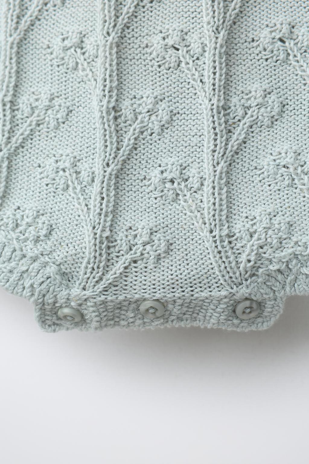 ВЯЗАНЫЙ КОМБИНЕЗОН ИЗ СМЕСОВОГО ЛЬНА