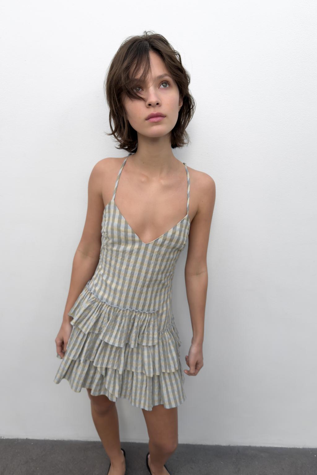 МИНИ-ПЛАТЬЕ В КЛЕТКУ С ВОЛАНАМИ