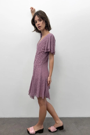 Кружевное платье со сборками- Заказать в России