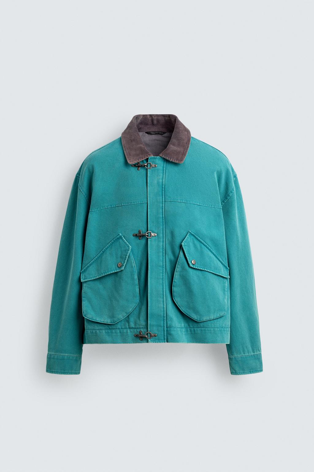 КУРТКА  С НАКИДКОЙ И ЗАСТЕЖКАМИ