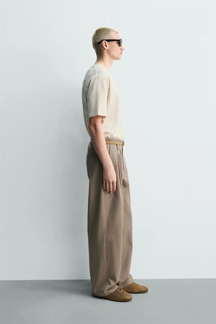 Брюки чинос со складками- Заказать в России