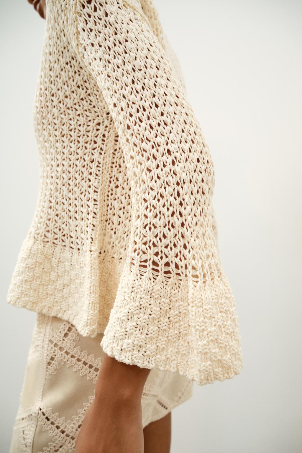 СВИТЕР С ВОЛАНАМИ