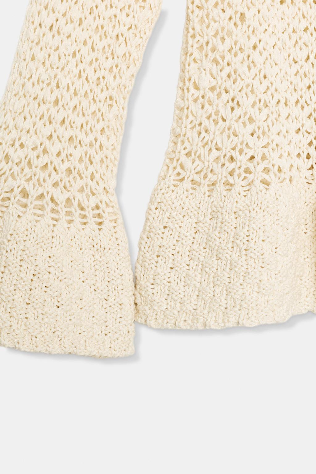 СВИТЕР С ВОЛАНАМИ