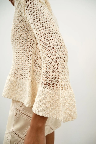 Свитер с воланами- Заказать в России