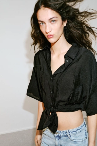 Рубашка с короткими рукавами и узлом- Заказать в России