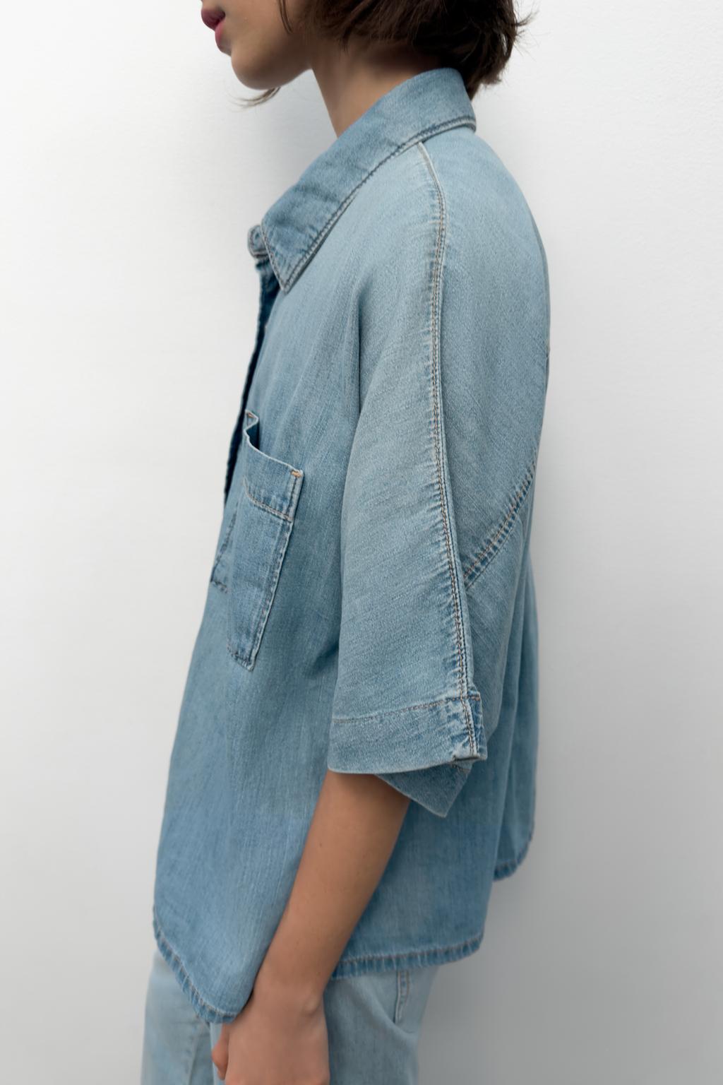 ДЖИНСОВАЯ РУБАШКА TRF С КОРОТКИМ РУКАВОМ