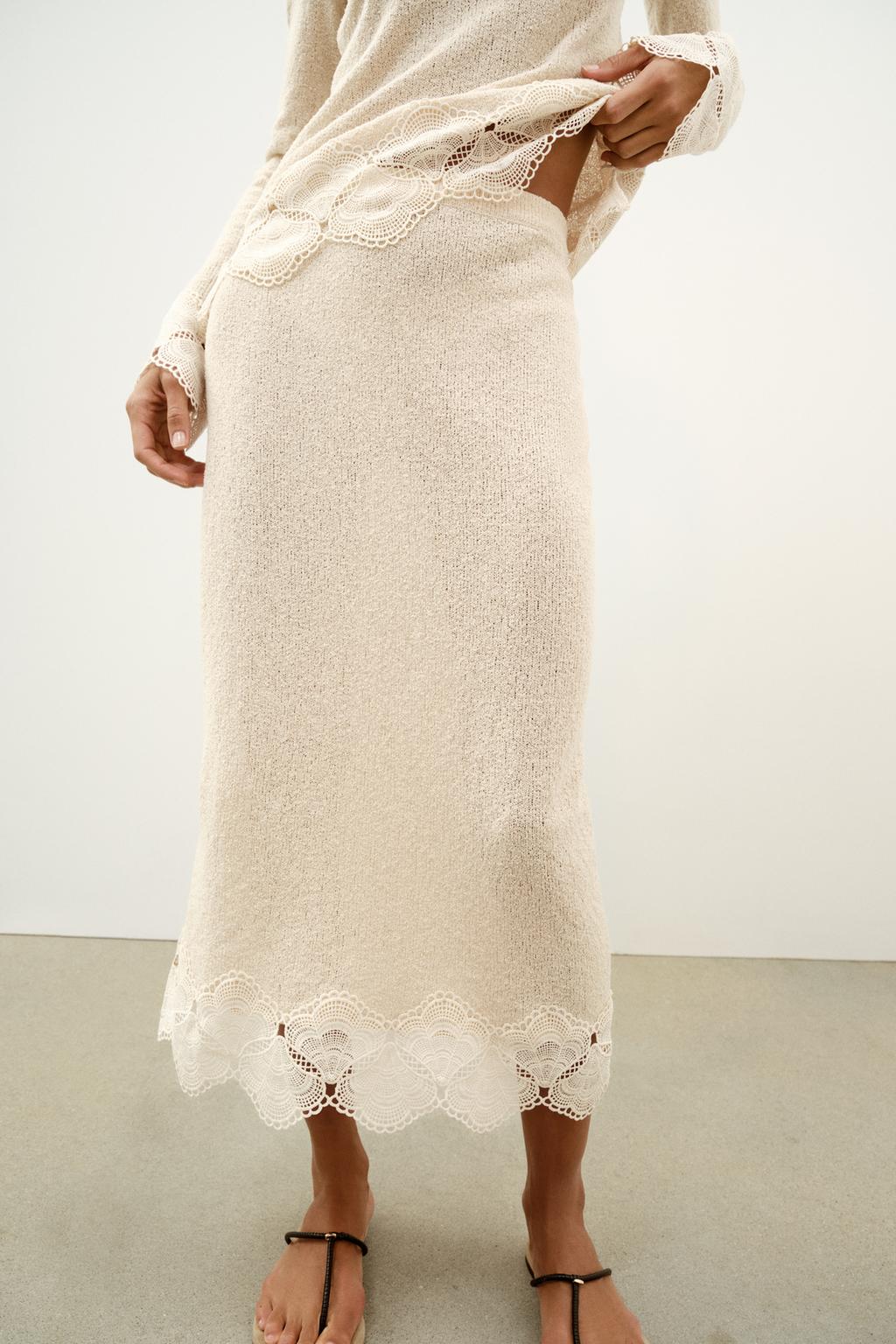 ЮБКА ИЗ ТКАНИ РУСТИК С КРУЖЕВОМ КРОШЕ