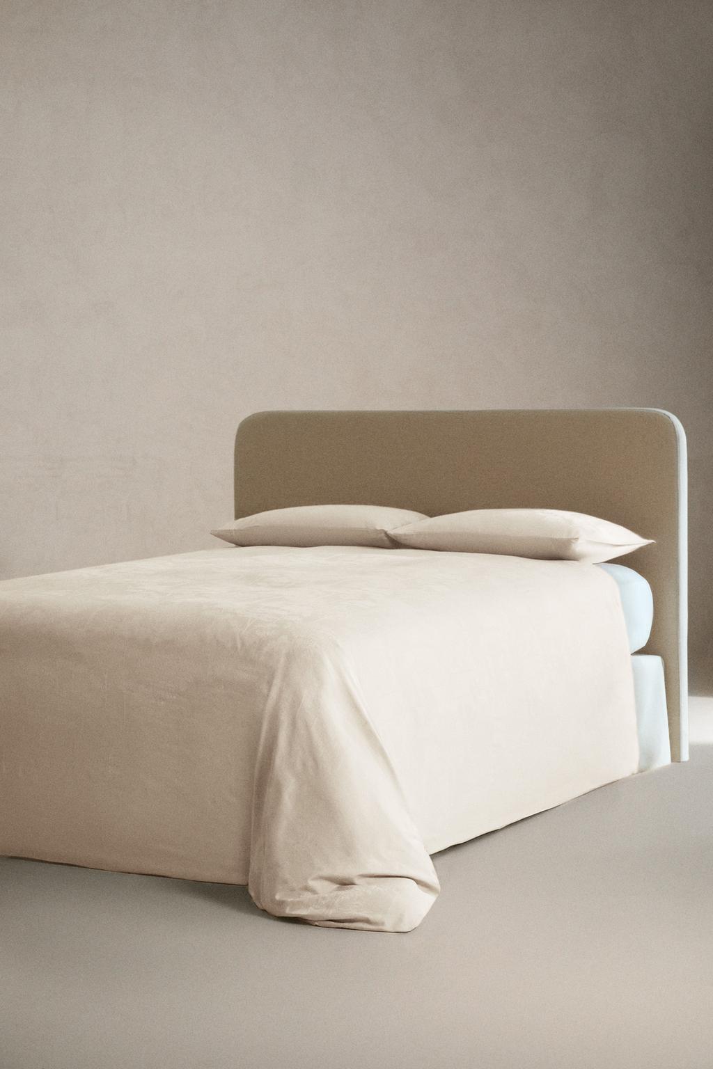 Покрывало из жаккардового сатина