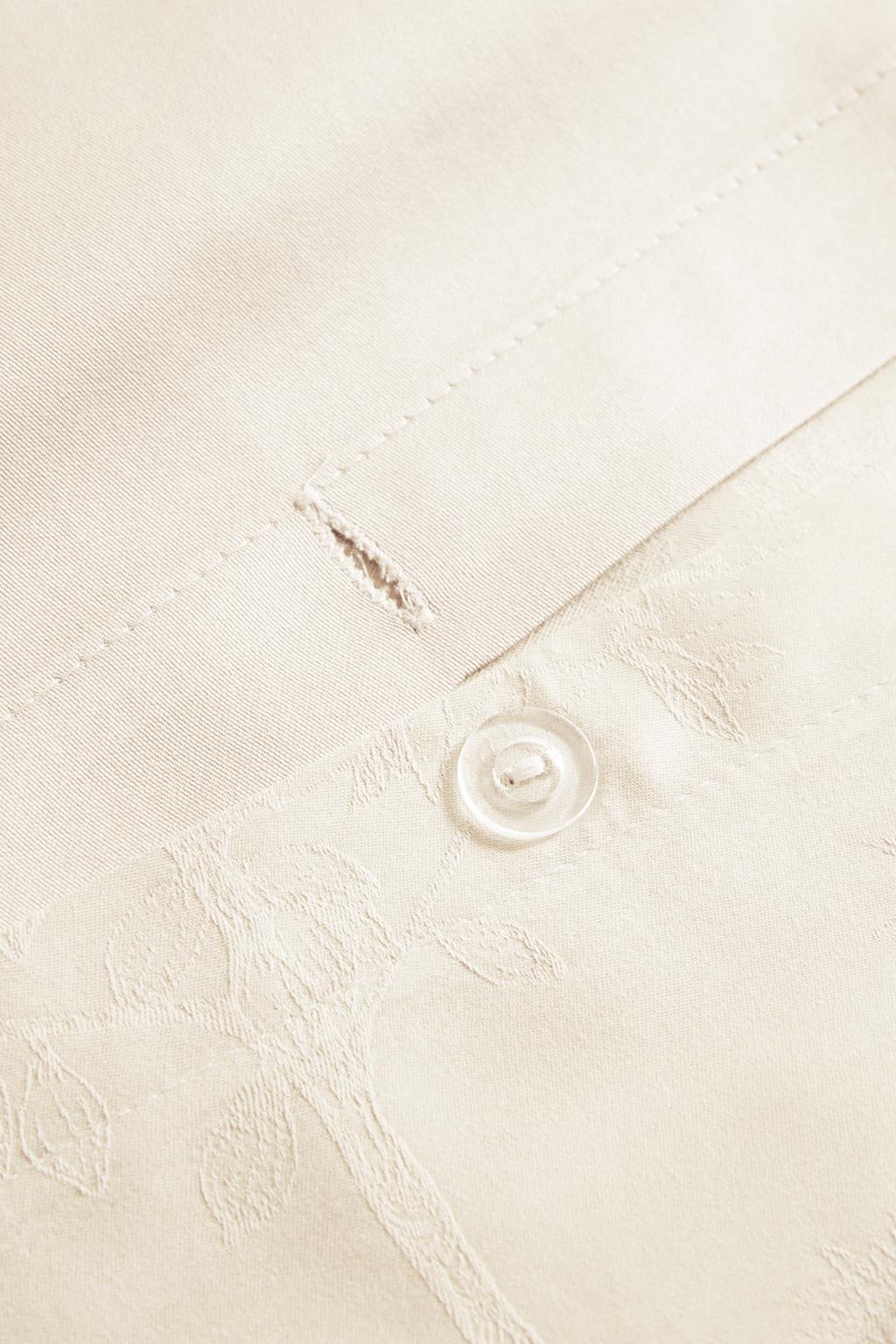 Покрывало из жаккардового сатина