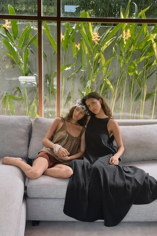 Платье миди свободного кроя- Заказать в России