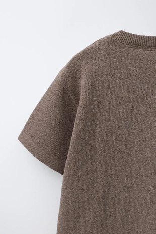 Плетёная футболка с круглым вырезом