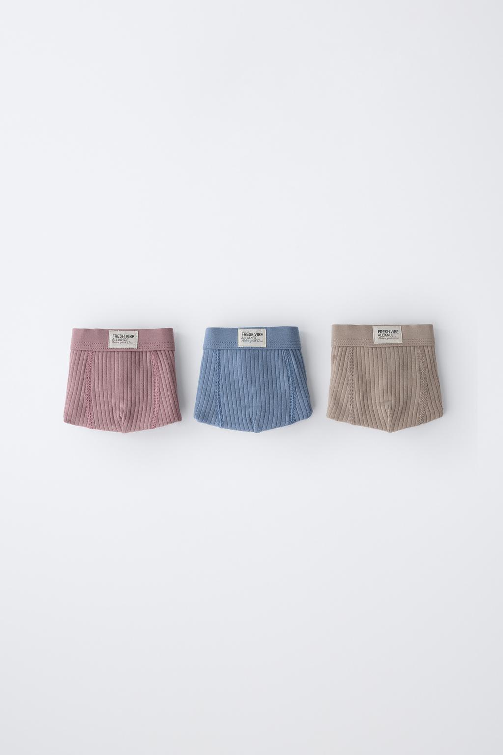 2-6 ЛЕТ/НАБОР ИЗ 3 ТРУСОВ-БОКСЕРОВ В РУБЧИК С НАШИВКОЙ