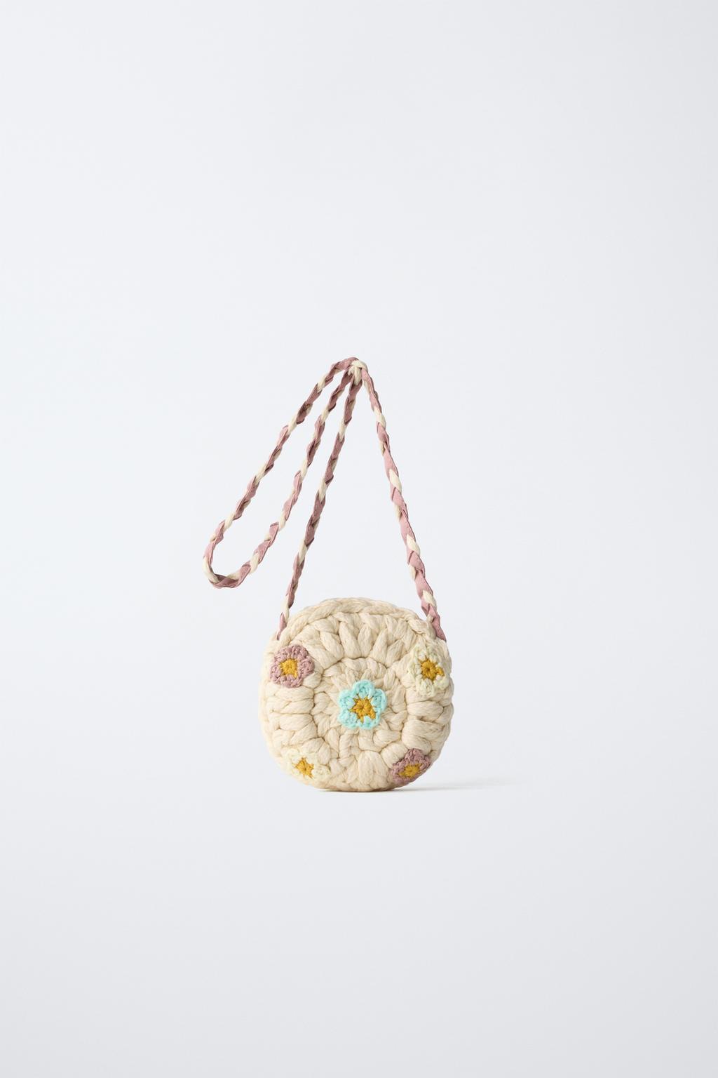 ВЯЗАНАЯ СУМКА С ЦВЕТОЧНЫМ ДЕКОРОМ