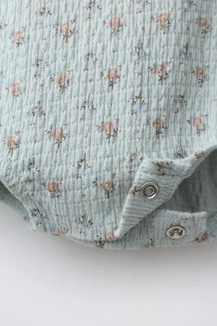 Комбинезон с цветочным принтом и кружевом- Заказать в России