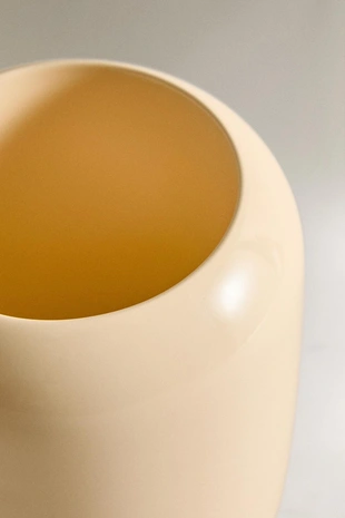 Лакированная ваза i колин кинг- Заказать в России