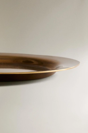 Декоративное латунное блюдце petit brass plate i colin king- Заказать в России