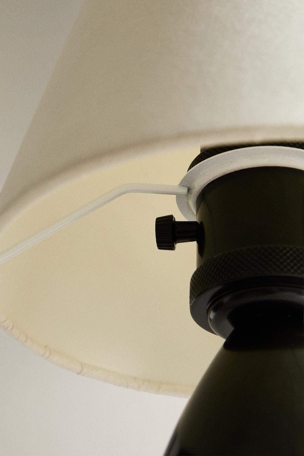 Настольная лампа droplet lamp i от colin king