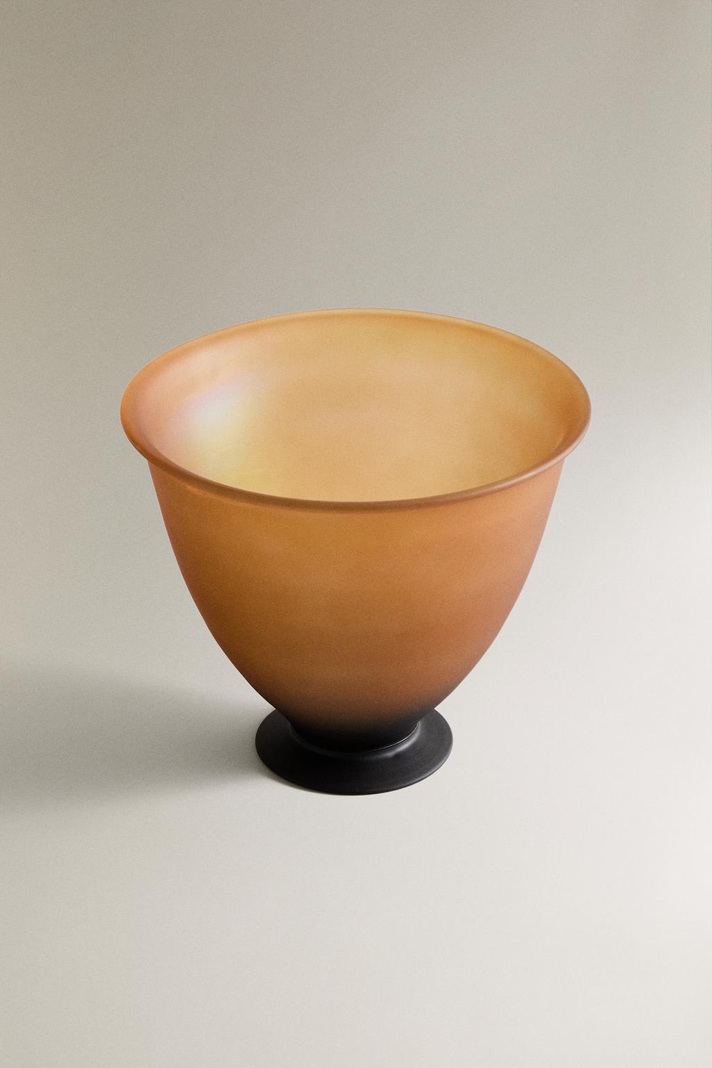 Ваза из иридесцентного стекла i colin king