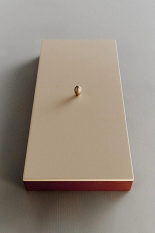 Лакированная коробка с крышкой i colin king- Заказать в России