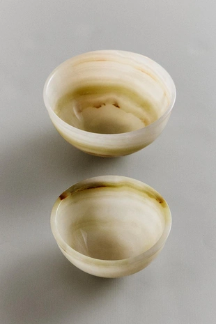 Маленькая чаша petit onyx bowl i colin king- Заказать в России