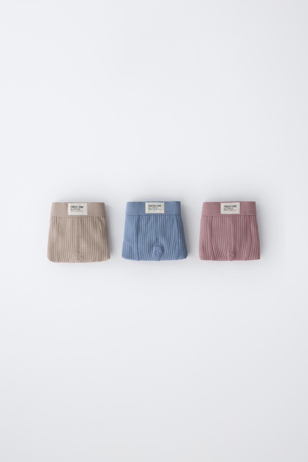 6-14 ЛЕТ/НАБОР ИЗ ТРЕХ ТРУСОВ-БОКСЕРОВ В РУБЧИК С НАШИВКОЙ