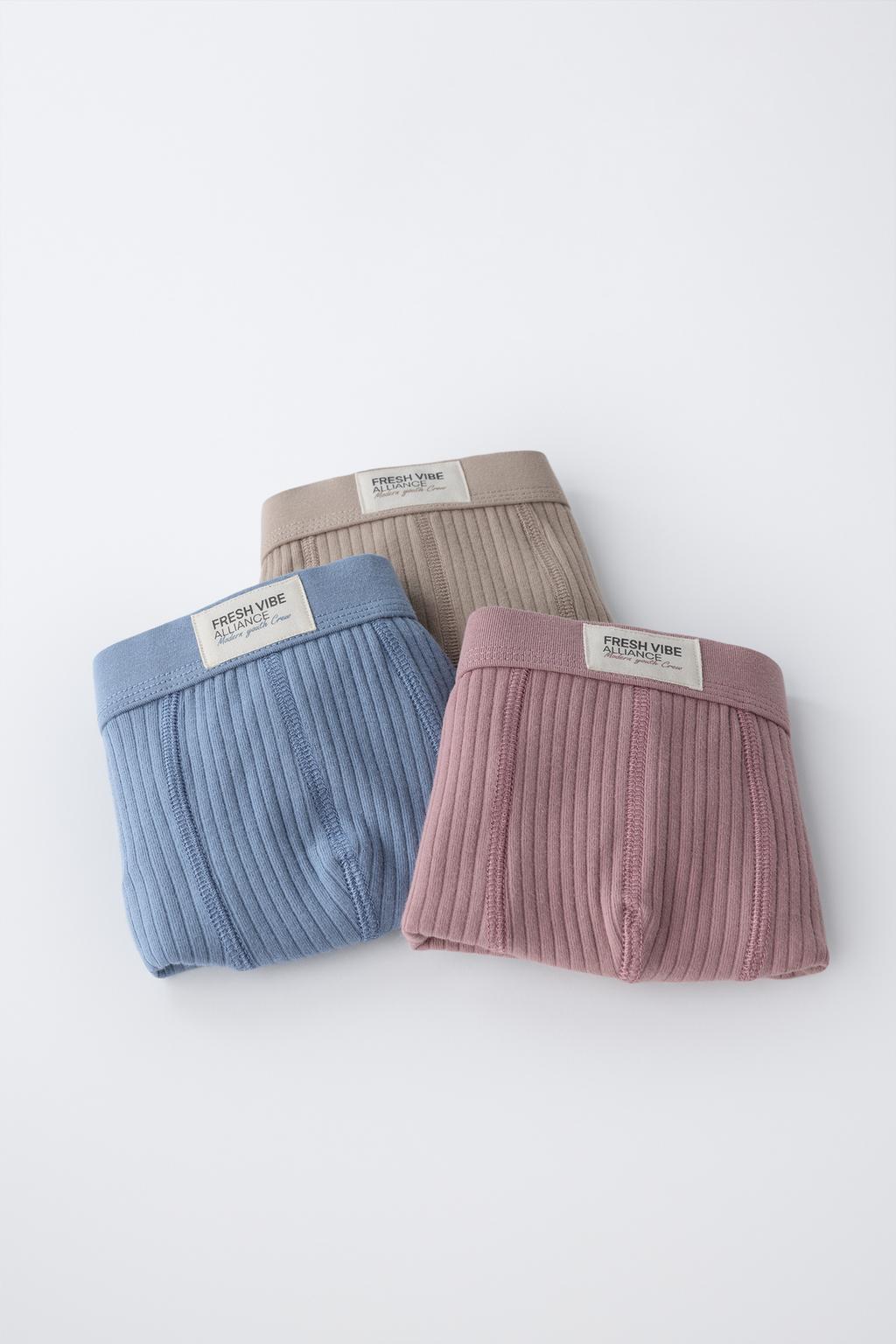 6-14 ЛЕТ/НАБОР ИЗ ТРЕХ ТРУСОВ-БОКСЕРОВ В РУБЧИК С НАШИВКОЙ