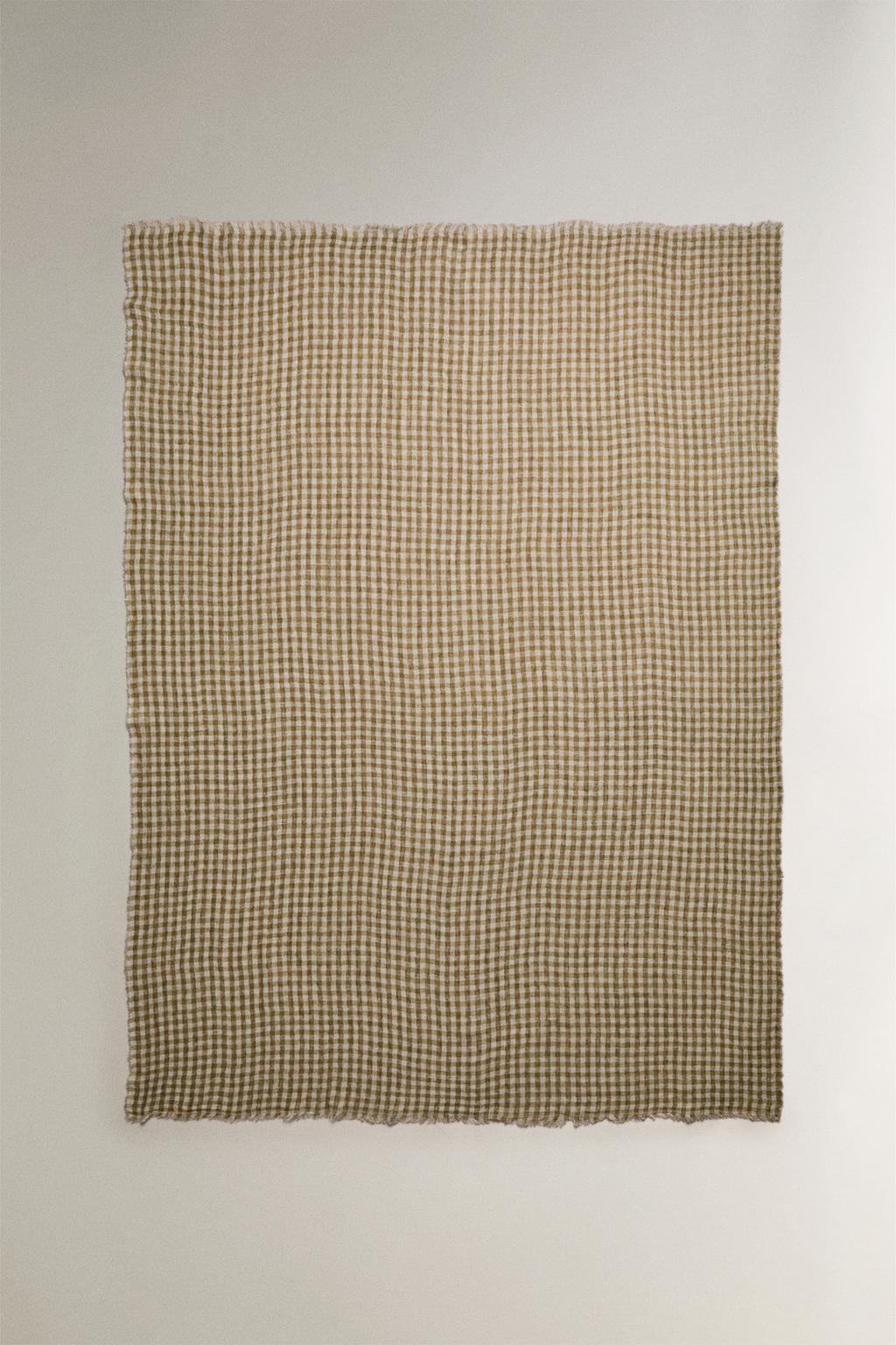 Плед из льна в клетку